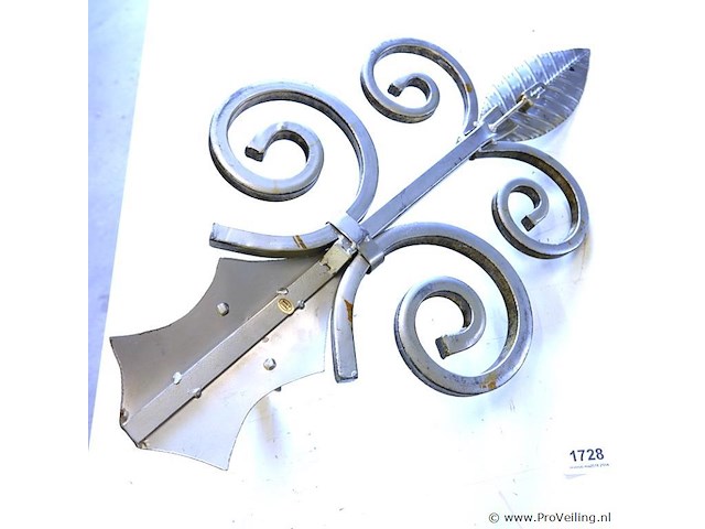 Grote metalen wandconsole - afbeelding 5 van  5