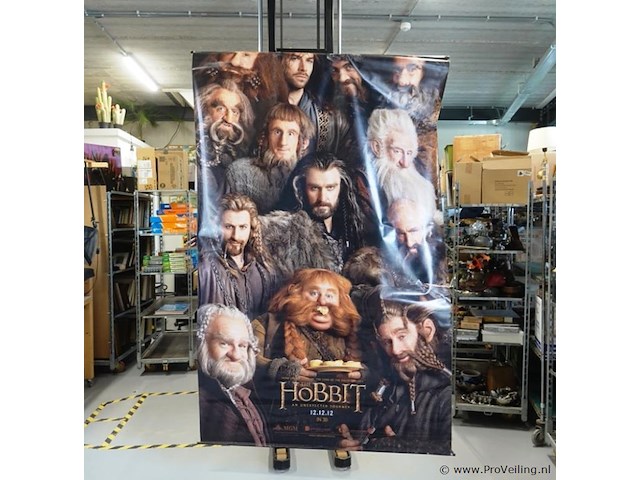 Grote originele promotieposter op canvas voor de film the hobbit: an unexpected journey datum 12-12-12 - afbeelding 1 van  6