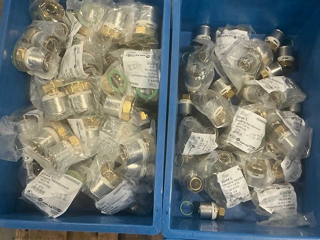 Grote partij alpex messing perskoppelingen - afbeelding 3 van  17