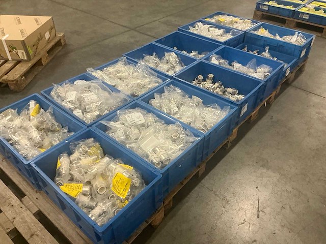 Grote partij alpex perskoppelingen - afbeelding 16 van  16