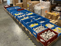 Grote partij alpex perskoppelingen - afbeelding 1 van  11