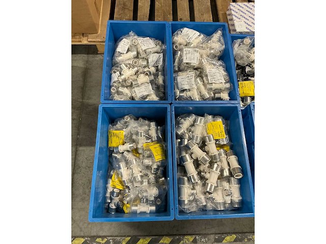 Grote partij alpex perskoppelingen - afbeelding 6 van  11