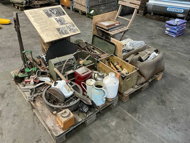 Grote partij antiek - afbeelding 1 van  25