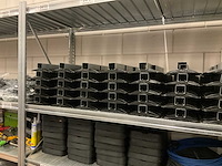 Grote partij benodigdheden voor zonnepanelen - afbeelding 10 van  26