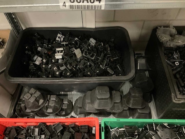 Grote partij benodigdheden voor zonnepanelen - afbeelding 23 van  26