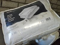 Grote partij dekbedden - afbeelding 2 van  4