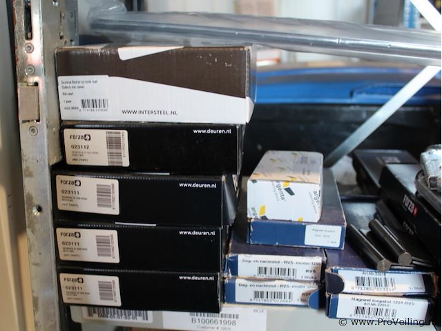 Grote partij deur- en slotbeslag - afbeelding 3 van  22