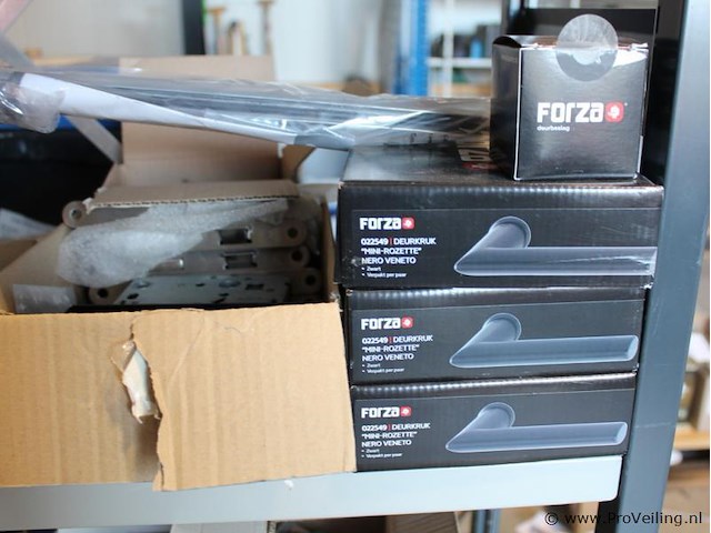 Grote partij deur- en slotbeslag - afbeelding 5 van  22