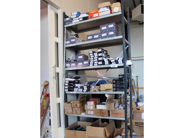 Grote partij deur- en slotbeslag - afbeelding 1 van  22