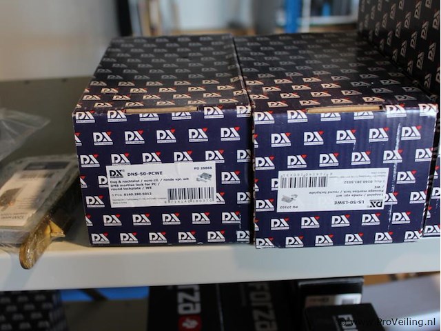 Grote partij deur- en slotbeslag - afbeelding 18 van  22