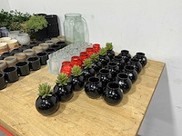 Grote partij divers decoratiemateriaal - afbeelding 2 van  8