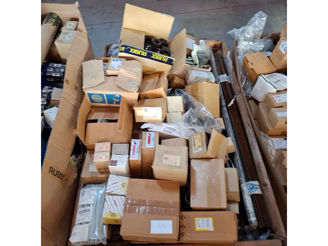 Grote partij divers ijzerwaar op 5x pallet - afbeelding 16 van  53