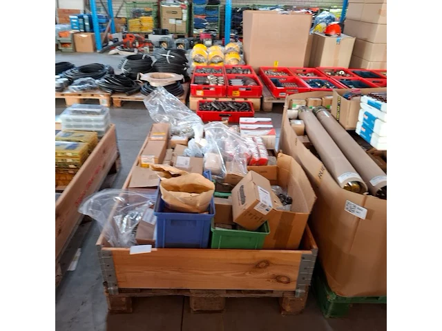 Grote partij divers ijzerwaar op 5x pallet - afbeelding 12 van  53