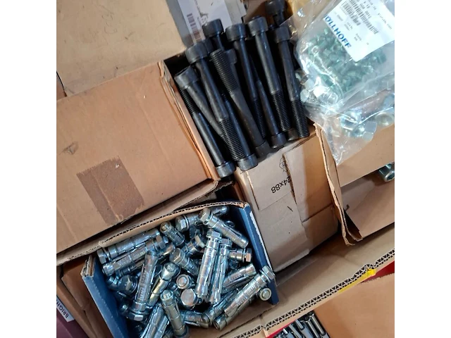 Grote partij divers ijzerwaar op 5x pallet - afbeelding 42 van  53