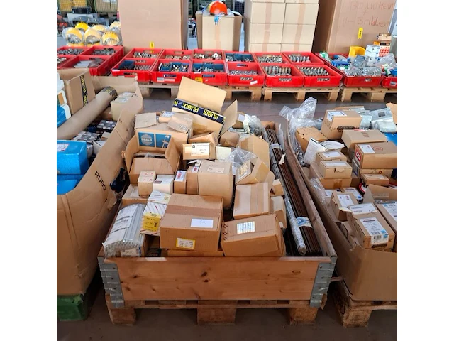 Grote partij divers ijzerwaar op 5x pallet - afbeelding 34 van  53