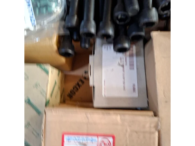 Grote partij divers ijzerwaar op 5x pallet - afbeelding 46 van  53