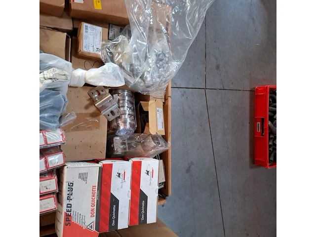 Grote partij divers ijzerwaar op 5x pallet - afbeelding 51 van  53