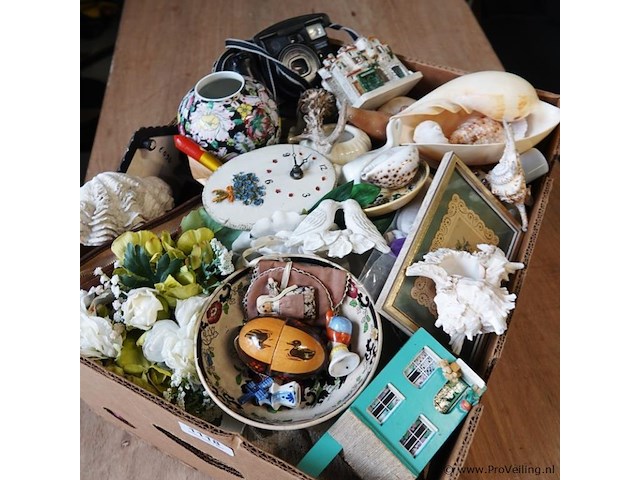 Grote partij divers in doos - afbeelding 2 van  5