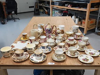 Grote partij divers porselein