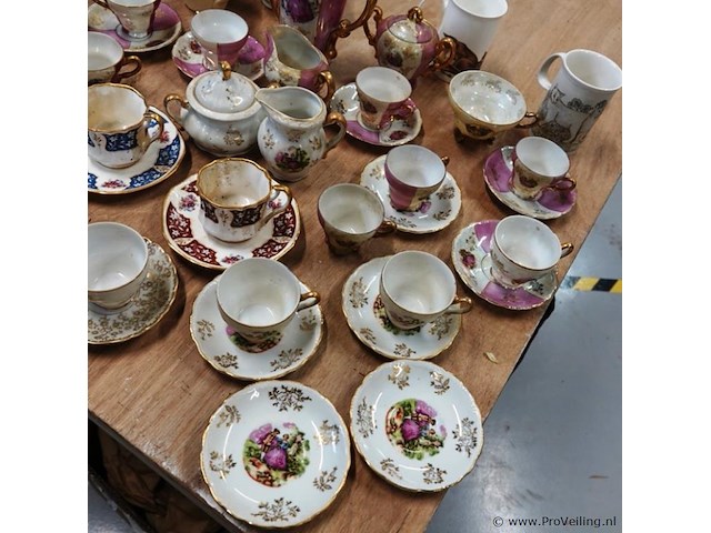 Grote partij divers porselein - afbeelding 4 van  5