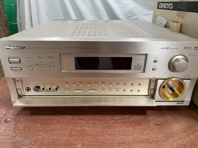 Grote partij diverse audio apparatuur en langspeelplaten ivm beëindiging hobby - afbeelding 9 van  19