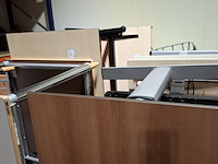 Grote partij diverse bedrijfsinventaris - afbeelding 3 van  16