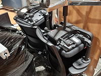 Grote partij diverse bedrijfsinventaris - afbeelding 12 van  16