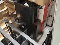 Grote partij diverse bedrijfsisnventaris - afbeelding 2 van  18