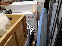 Grote partij diverse bedrijfsisnventaris - afbeelding 4 van  18