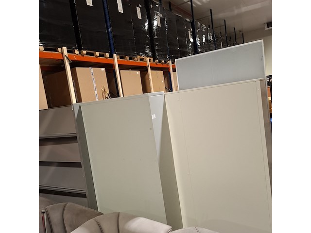 Grote partij diverse bedrijfsisnventaris - afbeelding 10 van  18