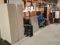 Grote partij diverse bedrijfsisnventaris - afbeelding 1 van  18