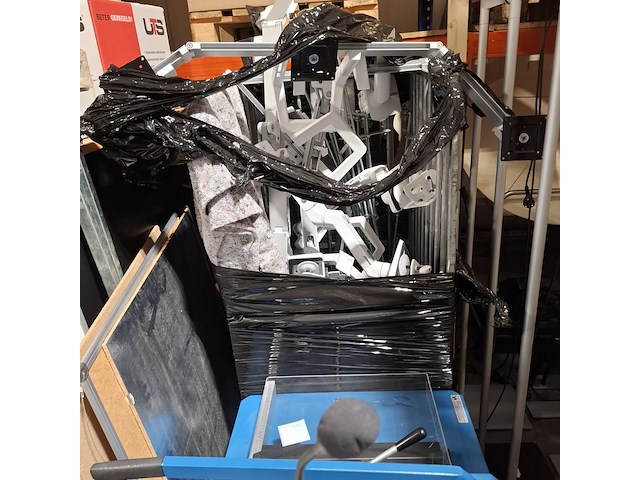 Grote partij diverse bedrijfsisnventaris - afbeelding 17 van  18