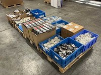 Grote partij diverse elektromaterialen - afbeelding 11 van  16