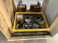 Grote partij diverse kasten en gereedschap (4x) - afbeelding 29 van  37