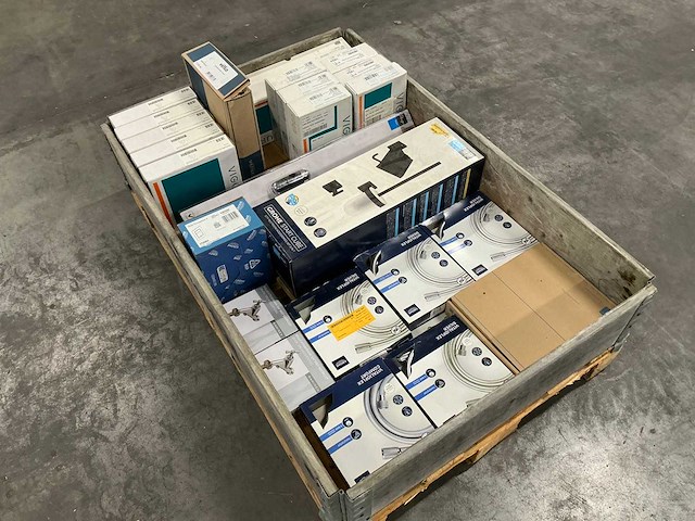 Grote partij diverse sanitair - afbeelding 3 van  9