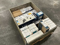 Grote partij diverse sanitair - afbeelding 5 van  9