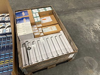 Grote partij diverse sanitair - afbeelding 1 van  5