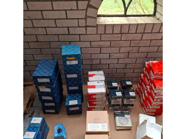 Grote partij diverse schuurmiddelen o.a. 3m, makita, festool - afbeelding 33 van  44