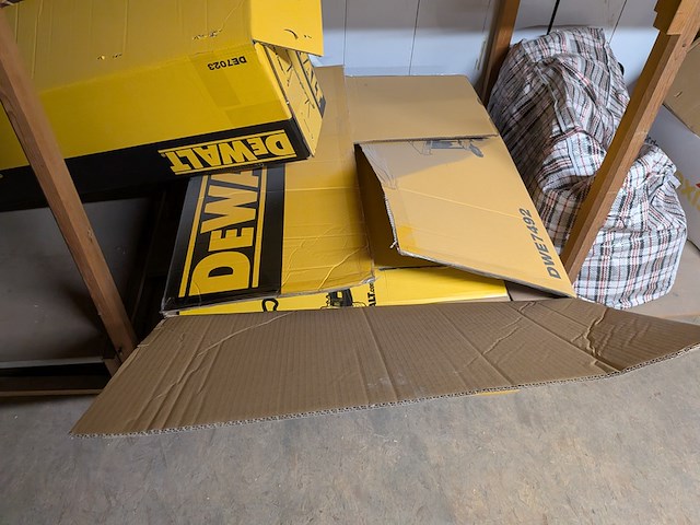 Grote partij diversen - afbeelding 37 van  50