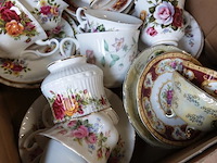 Grote partij engels porseleinen kop en schotels - afbeelding 3 van  5