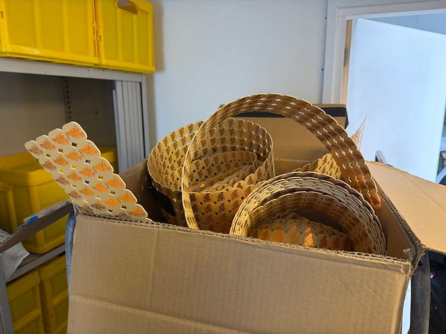 Grote partij festival munten en bandjes (bedrukt) - afbeelding 8 van  13