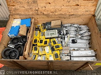 Grote partij festo pneumatische cilinders - afbeelding 1 van  3
