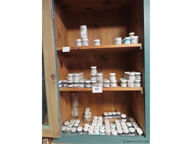 Grote partij fusion mineral paint, +-200 stuks - afbeelding 3 van  4