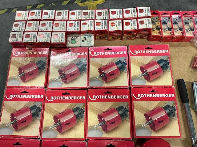 Grote partij gereedschap/boren - afbeelding 18 van  26