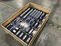 Grote partij grohe installatiematerialen en accessoires - afbeelding 4 van  8