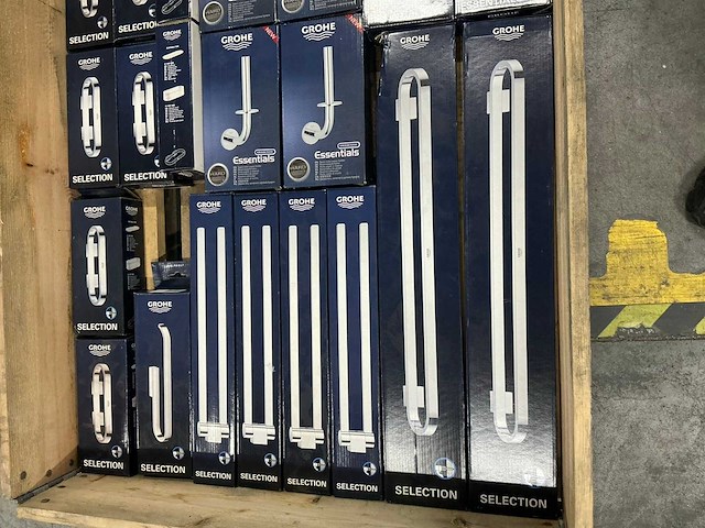 Grote partij grohe installatiematerialen en accessoires - afbeelding 3 van  4