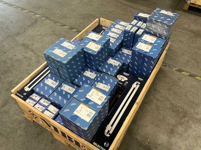 Grote partij grohe kranen en accessoires - afbeelding 1 van  6