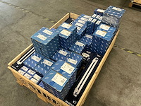 Grote partij grohe kranen en accessoires - afbeelding 1 van  6