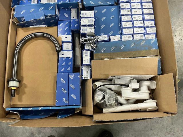 Grote partij grohe kranen en accessoires - afbeelding 9 van  9