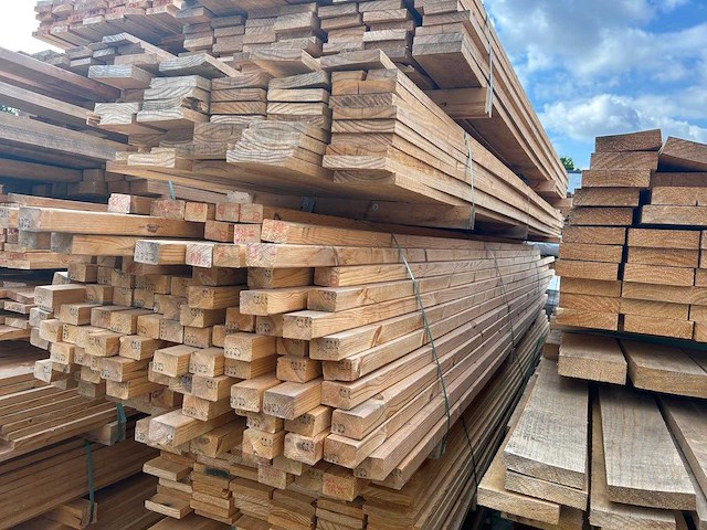 Grote partij hout ca. 90m3 - afbeelding 8 van  24